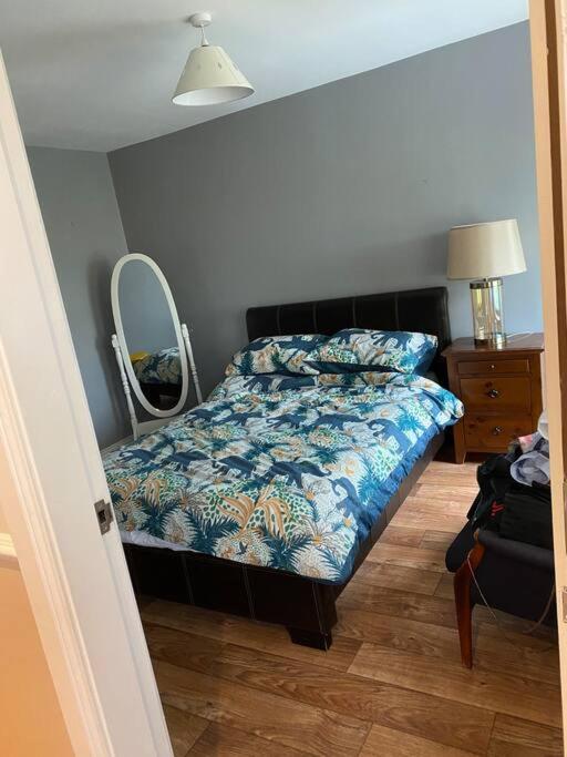 Cheerful 4-Bed Townhouse In Centre Of Newcastle Villa Newcastle  Buitenkant foto